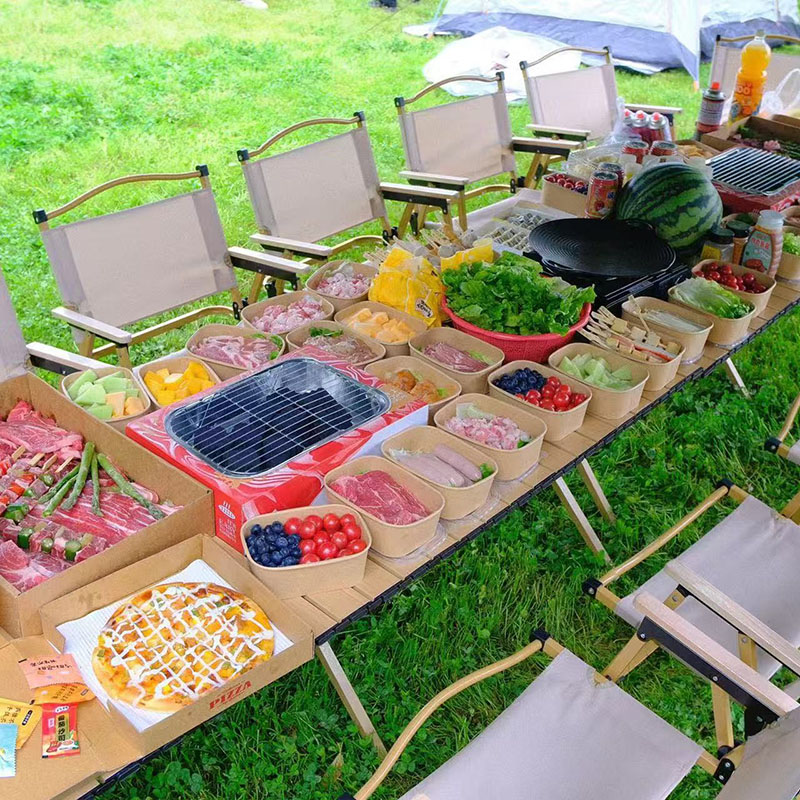 外国貿易部門のパートナーとの夕食会