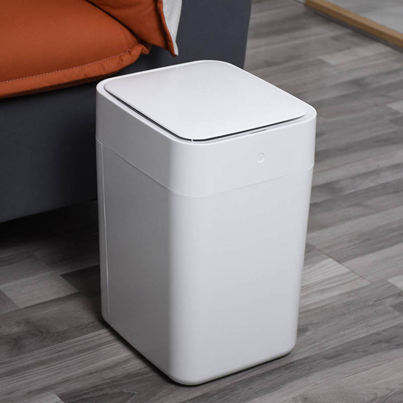 Smart trash can moulding