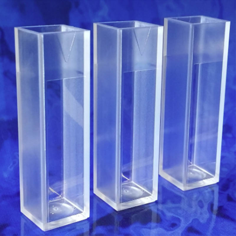 プラスチックキュベット成形